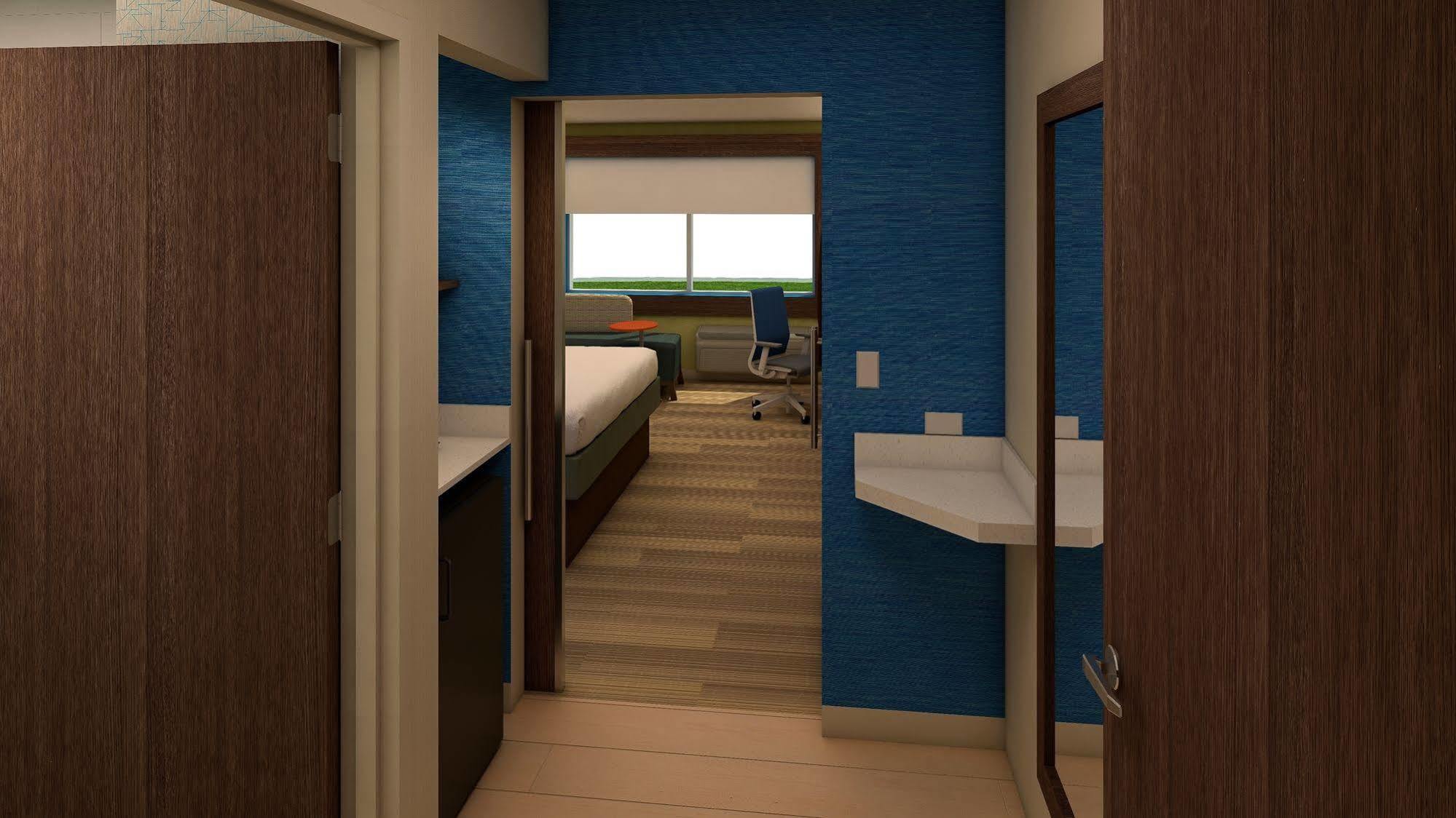 Hotel Express & - Ne - Area By Ihg Charlotte