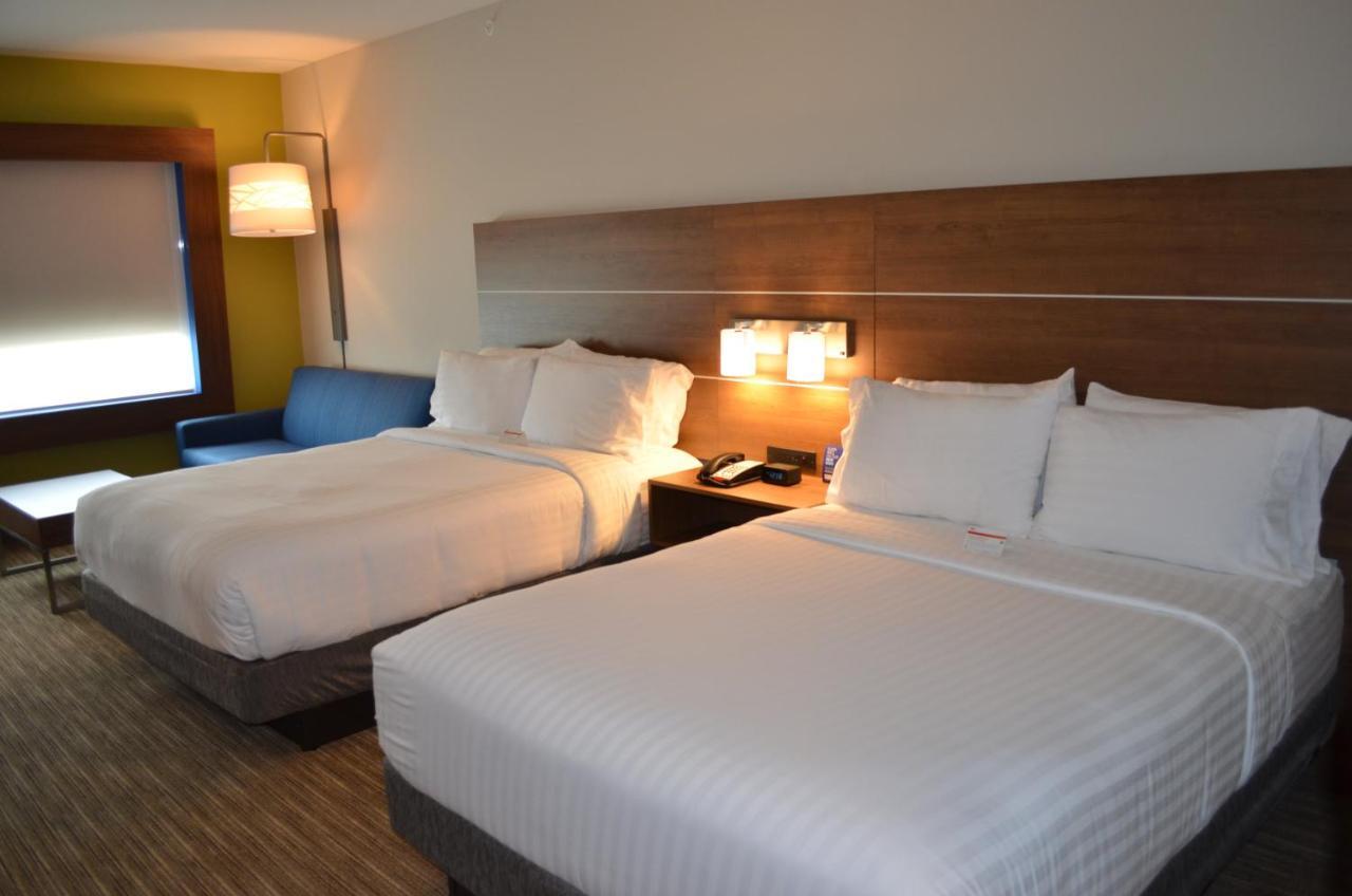 Express & - Ne - Area By Ihg Hotel Charlotte